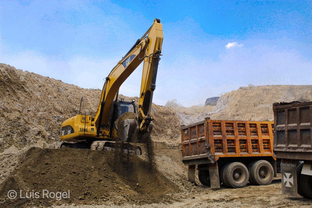 servicio de excavación gruvimex